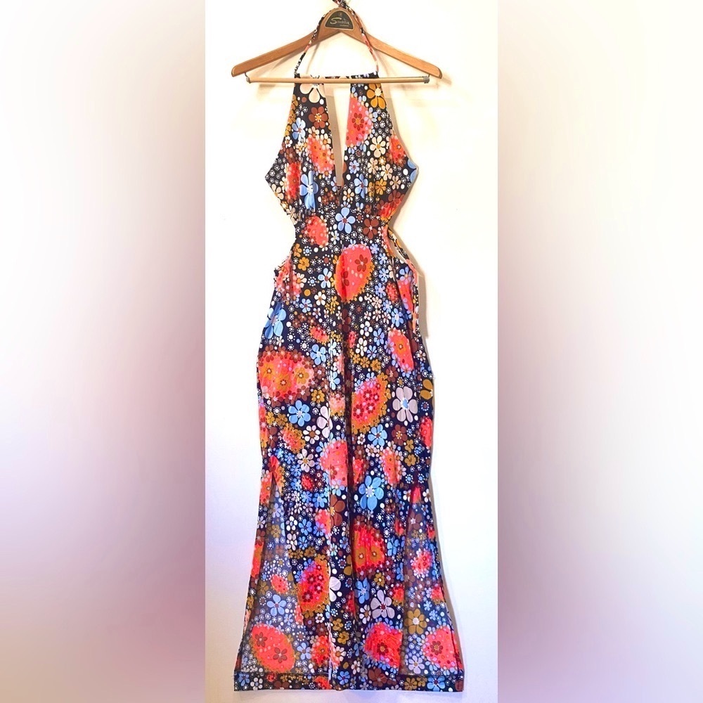 VINTAGE ~The Twins Inc.~ Miami. 70’s Floral 🌸 Maxi Dress